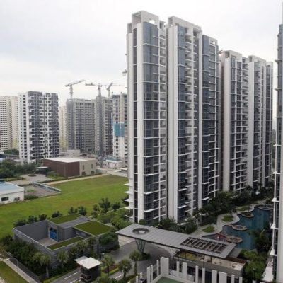 Monthly rents at HDB fell by 0.4% in October